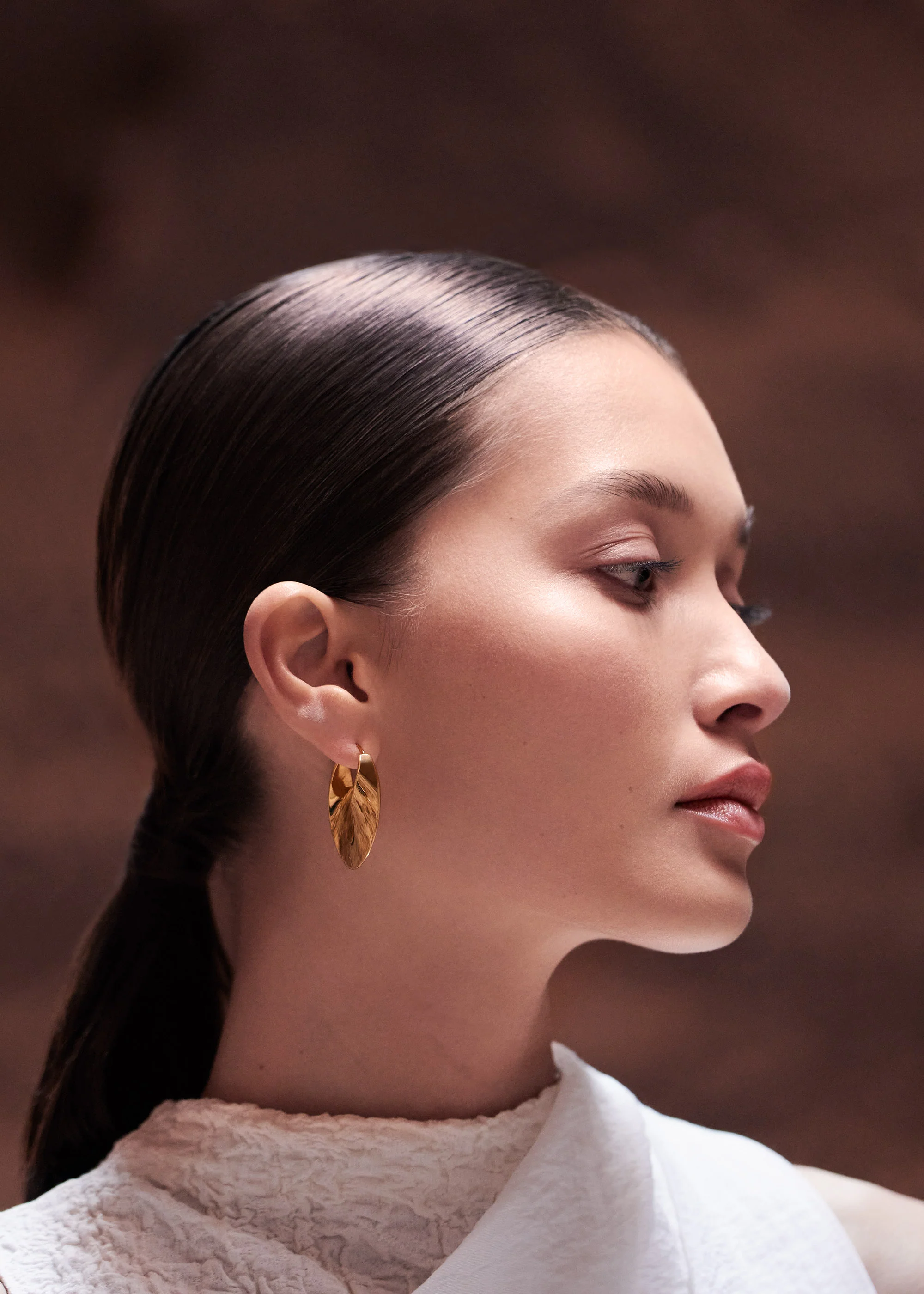 Éole Slim Hoop Earrings - 24 carat gold gilded - Image 5