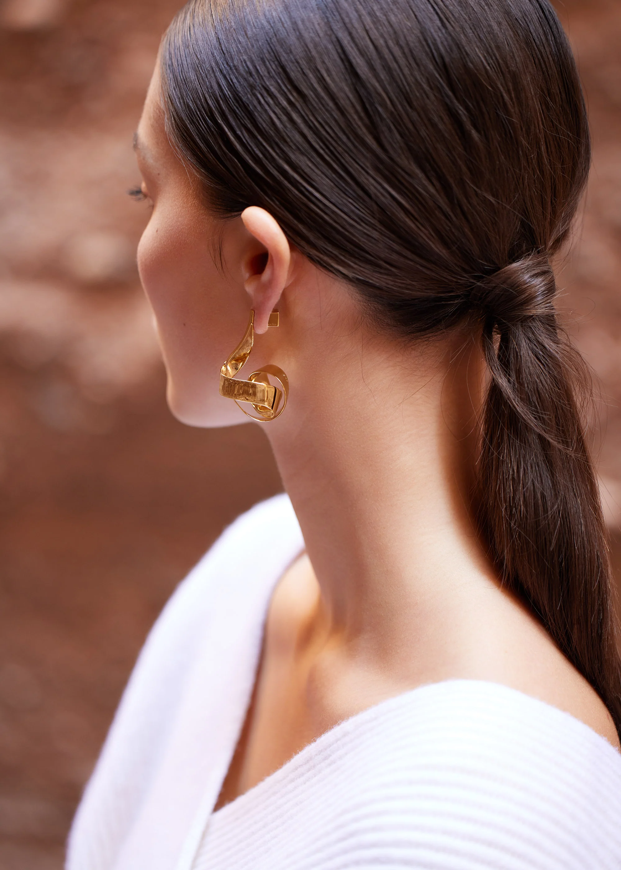 Éole Spiral Earrings - 24 carat gold-gilded - Image 6