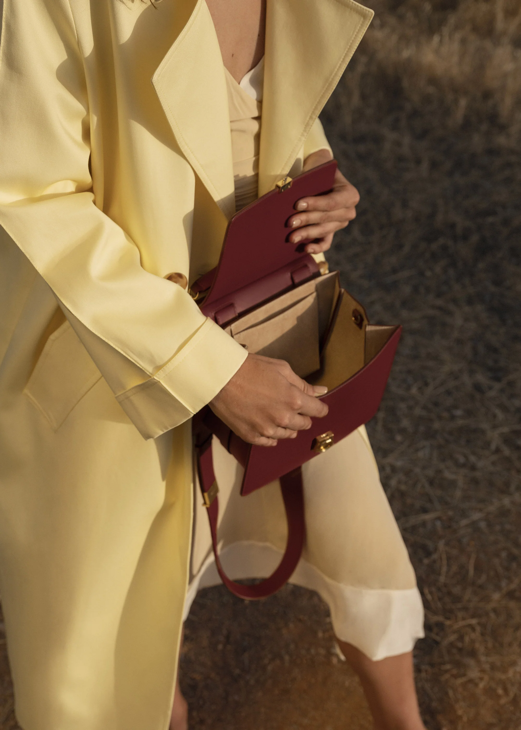 Numéro Sept - Smooth Burgundy - Image 5